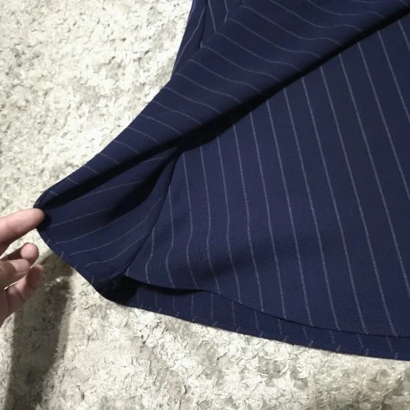 BANANA REPUBLIC NWT Navy with White Pinstripe, Cascade A-line Skirt, 00P - Picture 5 of 14